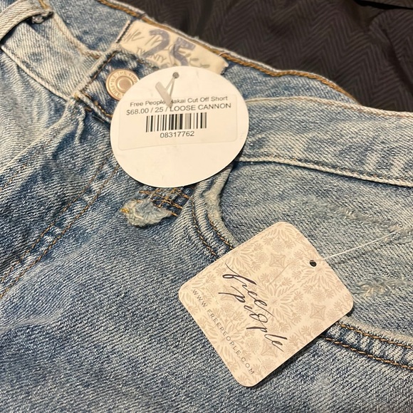 NWT free people jean shorts - Picture 2 of 5